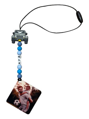 Visszapillantóra akasztható lógó - egyedi felirattal (kék)