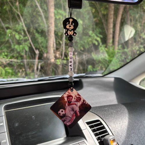 Visszapillantóra akasztható lógó - egyedi felirattal (szürke)